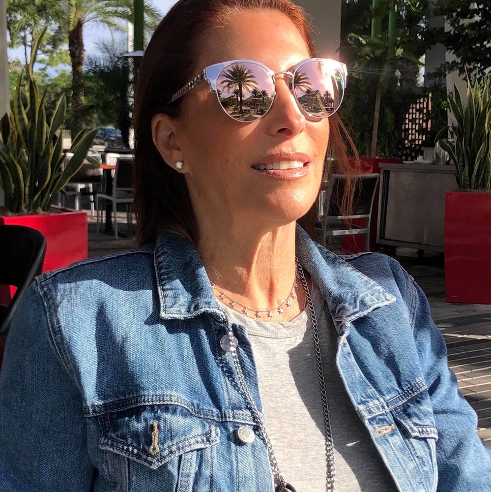 Meet your Posher, Stefanie